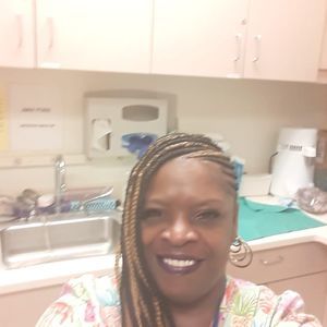 Meet your Posher, Sonya